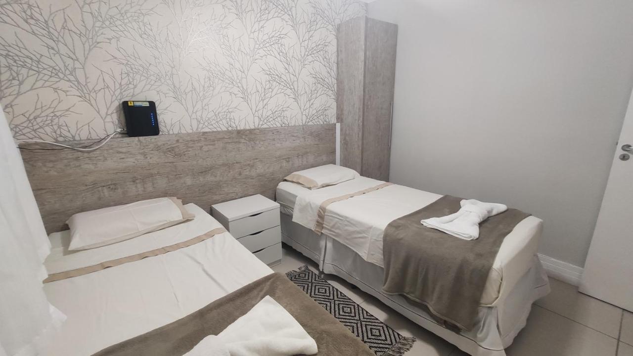 Pinda X Campos X Aparecida Apartment Pindamonhangaba Bagian luar foto